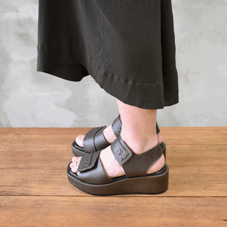 The Solaris Sandal - Olive Green (PRE-ORDER ONLY)