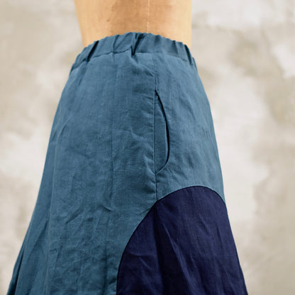 The Zentrum Skirt - Ocean w. Navy