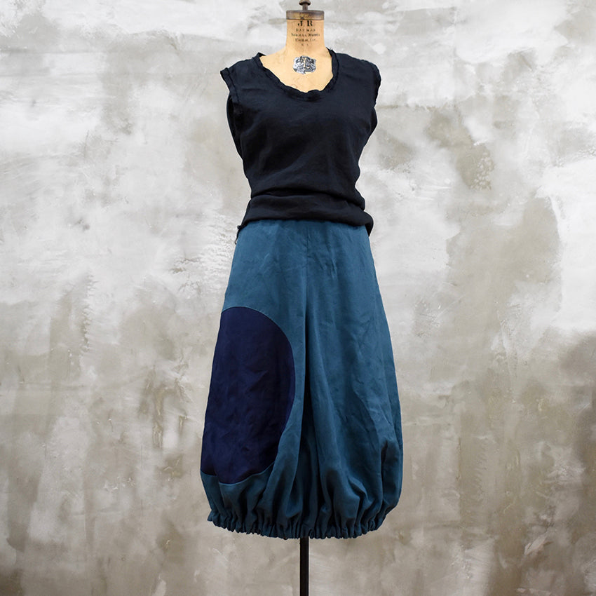 The Zentrum Skirt - Ocean w. Navy