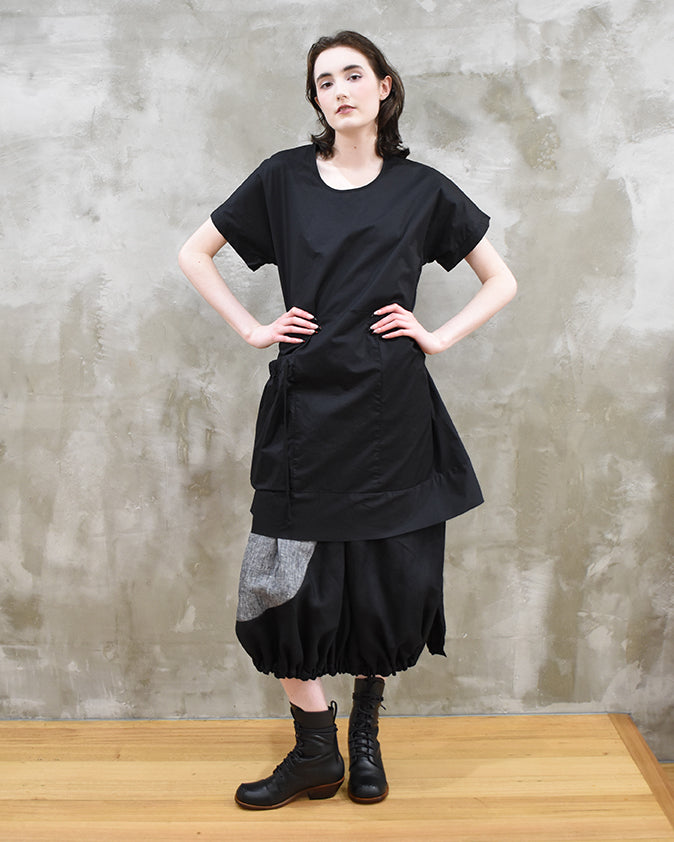 The Zentrum Skirt - Black w. Charcoal Marle