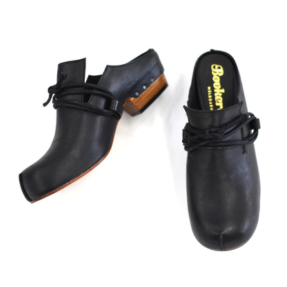 Black Juki Mule slip-on shoe