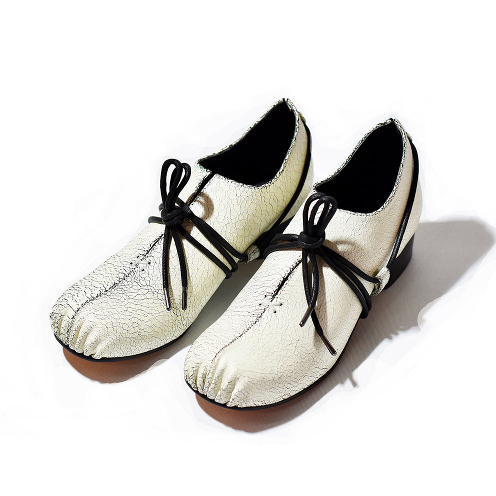 The Foundry Shoe - White Crack leather