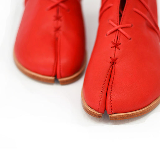 Tabi Boots Ketchup Red: Split toe inspired by Japanese workers footwear