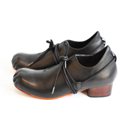 The Foundry Shoe - Black, comfortable enough to wear everyday