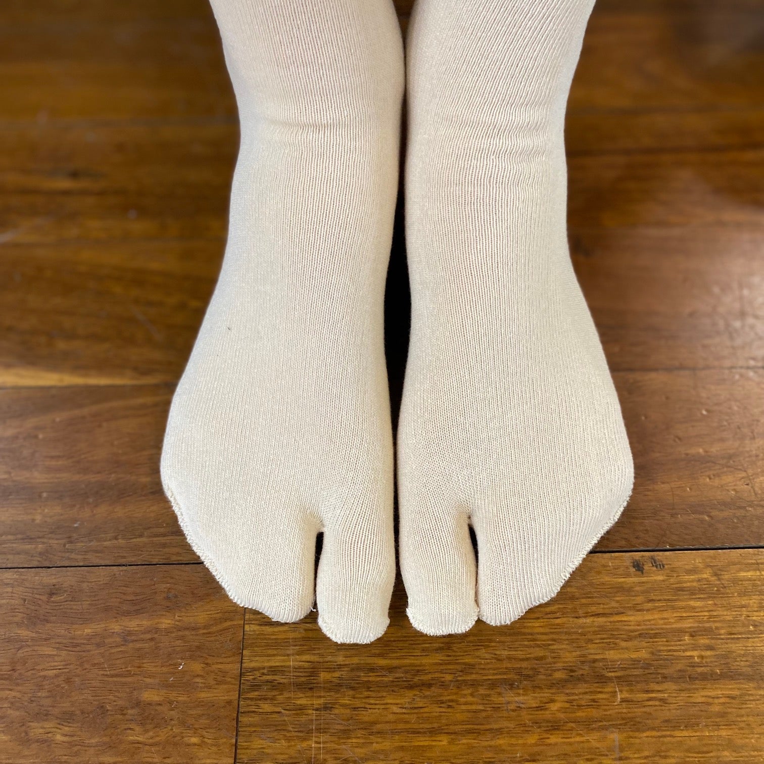 Breathable cotton Tabi Socks with elastane for stretch